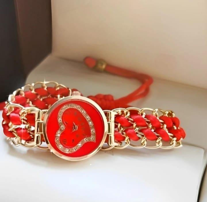 Heart Shaped Quartz Watch for Women with Chain Strap