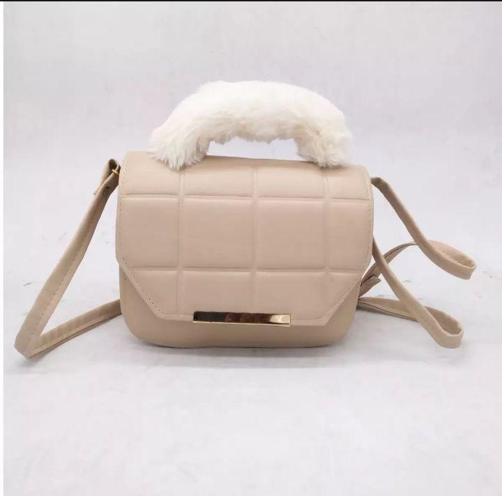 Women Crossbody Bag Off White Rexine Quilted Handle