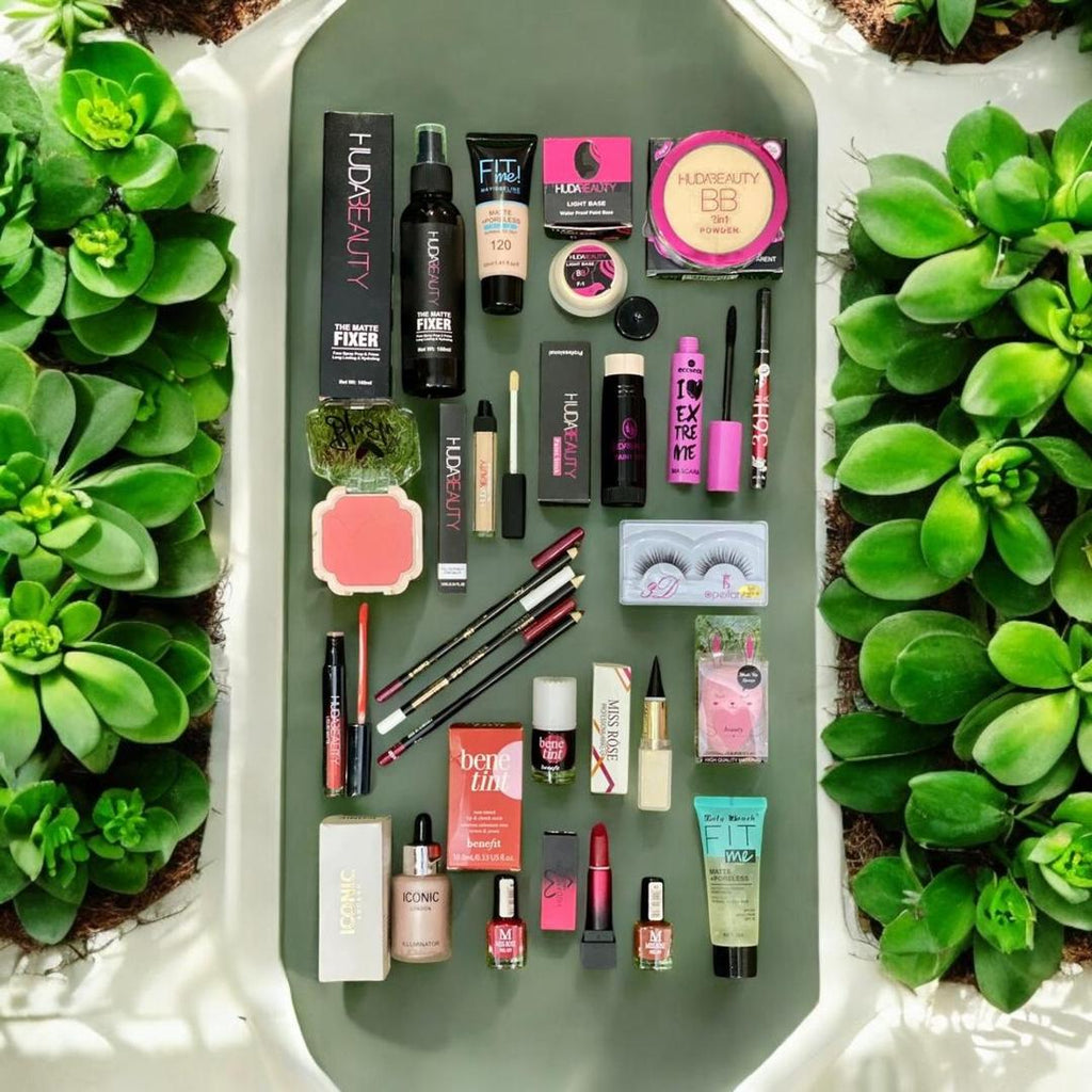 20-in-1 Makeup Set Matte Fixer & Lenses for Daily Wear