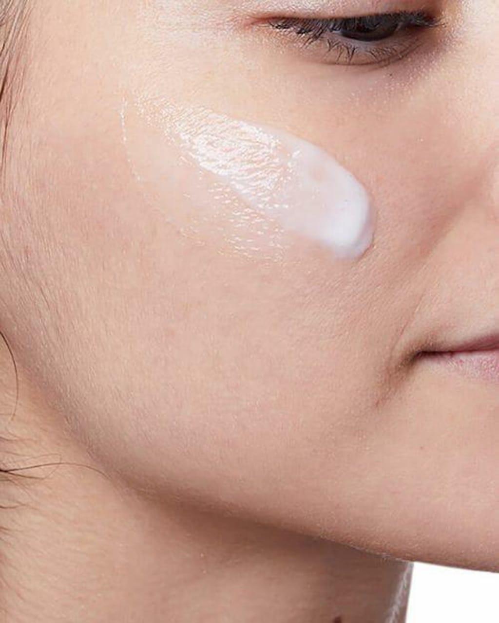 Premium Body Lotion 237ml for Dry Skin Pakistan