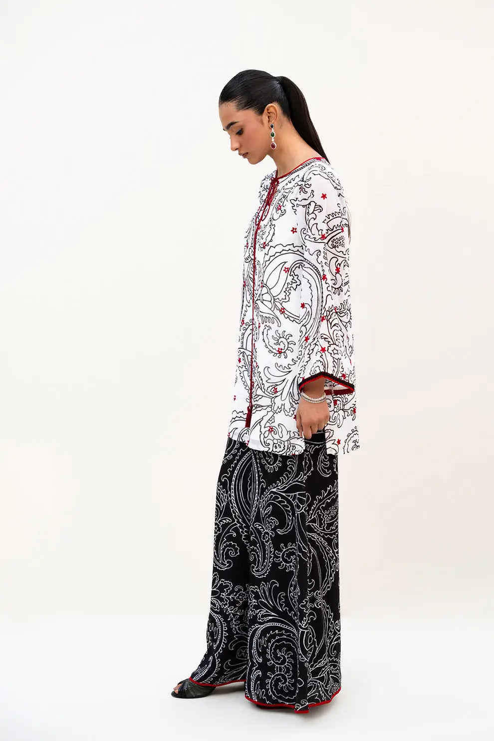 3 Pcs Women's Stitched Swiss Voile Printed Suit