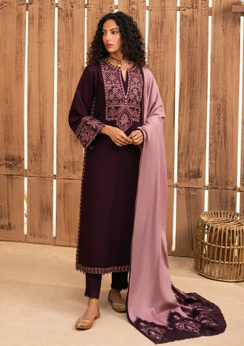 brand zarquish 3 Pcs Women's Unstitched Embroidered Suit with danak heavy shwal with patchwork brand