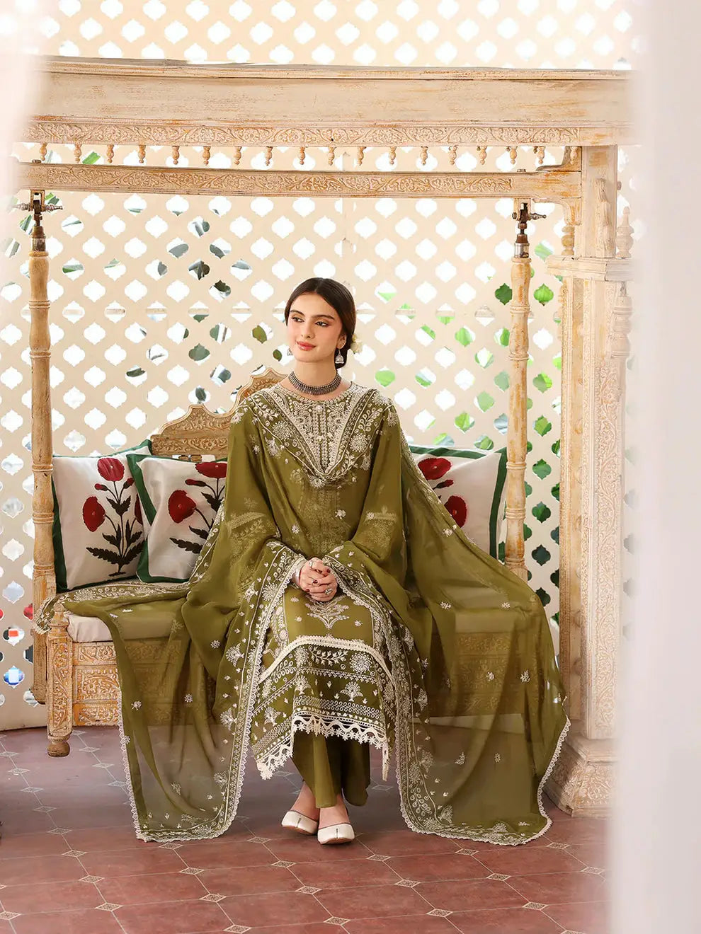 3 Pcs Women's Unstitched Embroidered Suit(HB)
