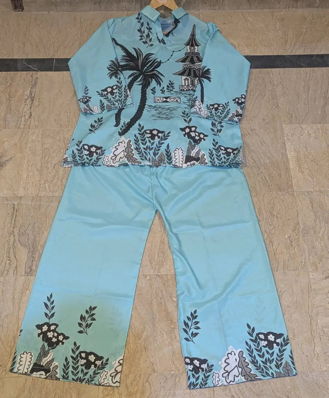 2 Pcs Women's Stitched Grip Printed Co-Ord Set
