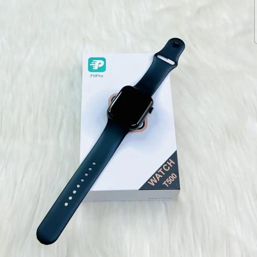 Smartwatch T500 Bluetooth with 2.5D Glass & Silicone Strap