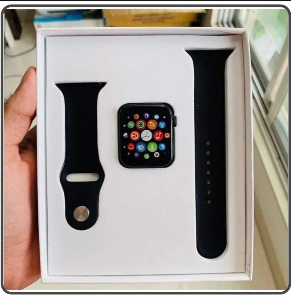 Smartwatch T500 Bluetooth with 2.5D Glass & Silicone Strap