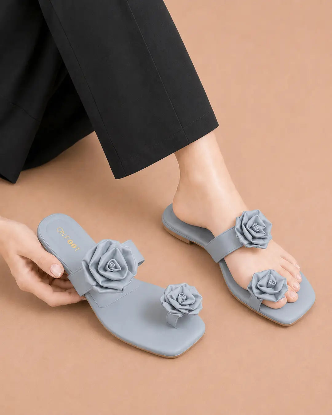 Floral Toe Ring Flat - 078 - Grey