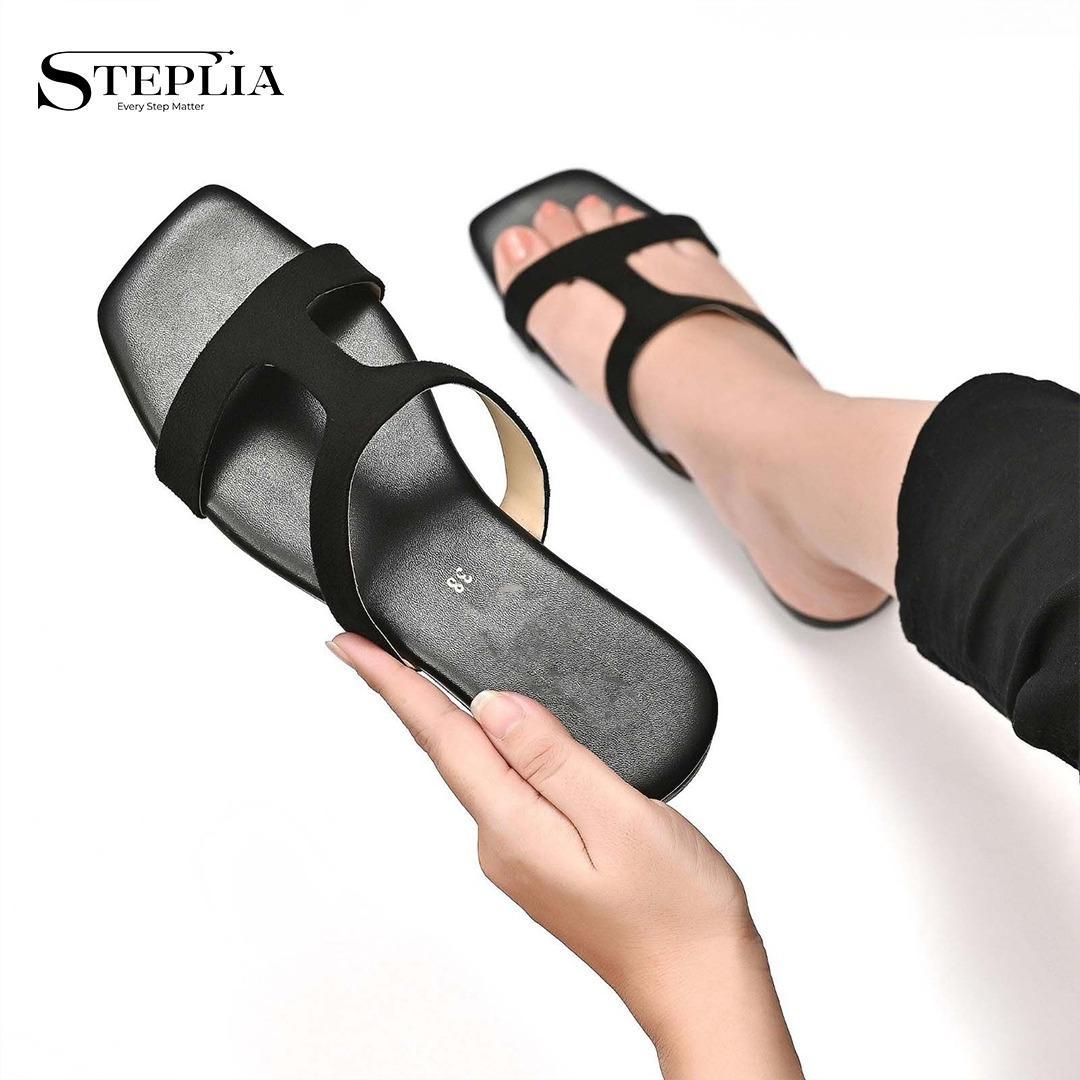 Women's Black Leather Flat Flats Casual Wear Pakistan