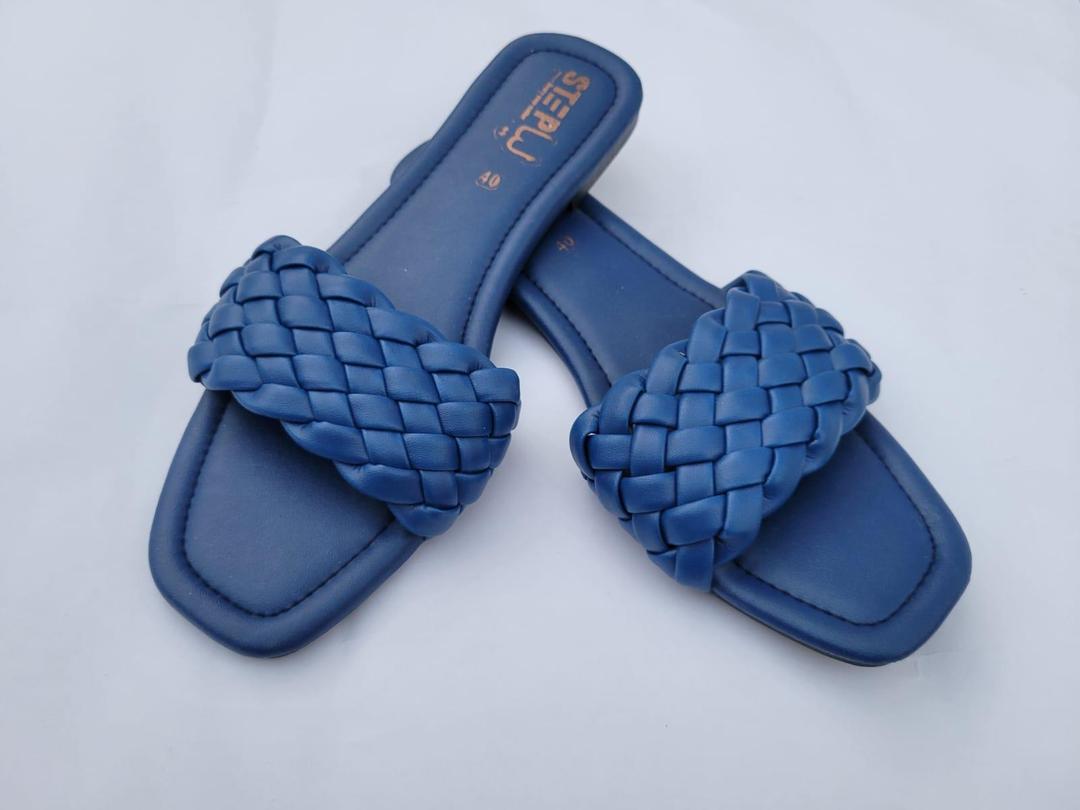 Blue Leather Women's Flat Shoes Size 40