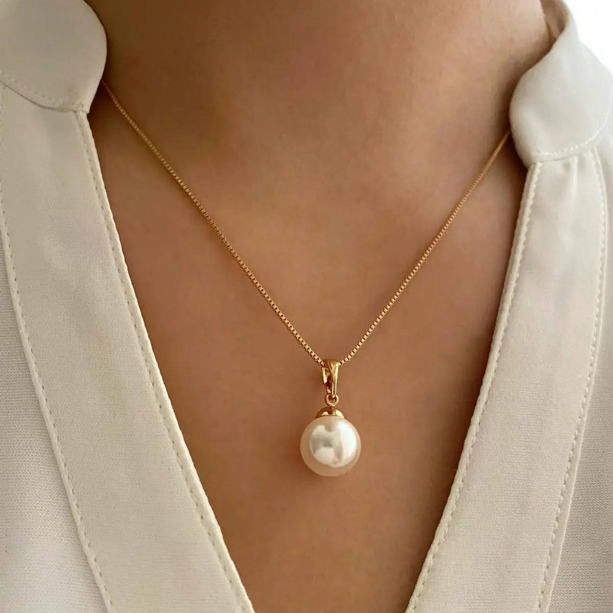 Pearl Pendant Necklace for Women's Elegant Jewelry
