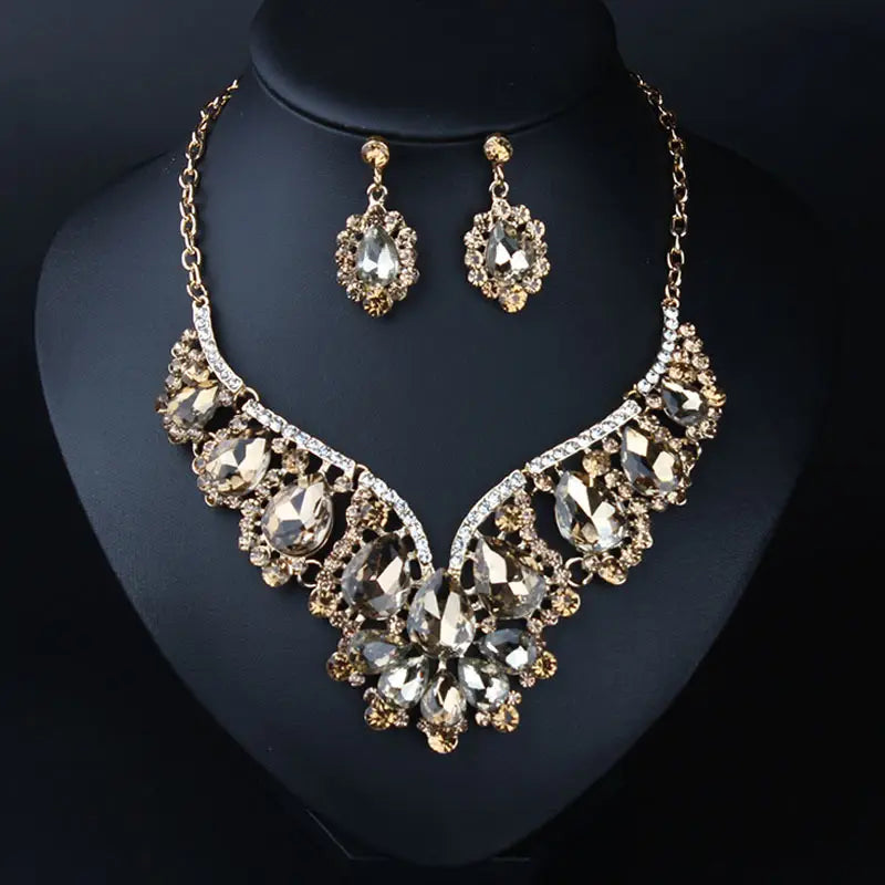 European & American Flash Crystal Gem Necklace Earrings Set