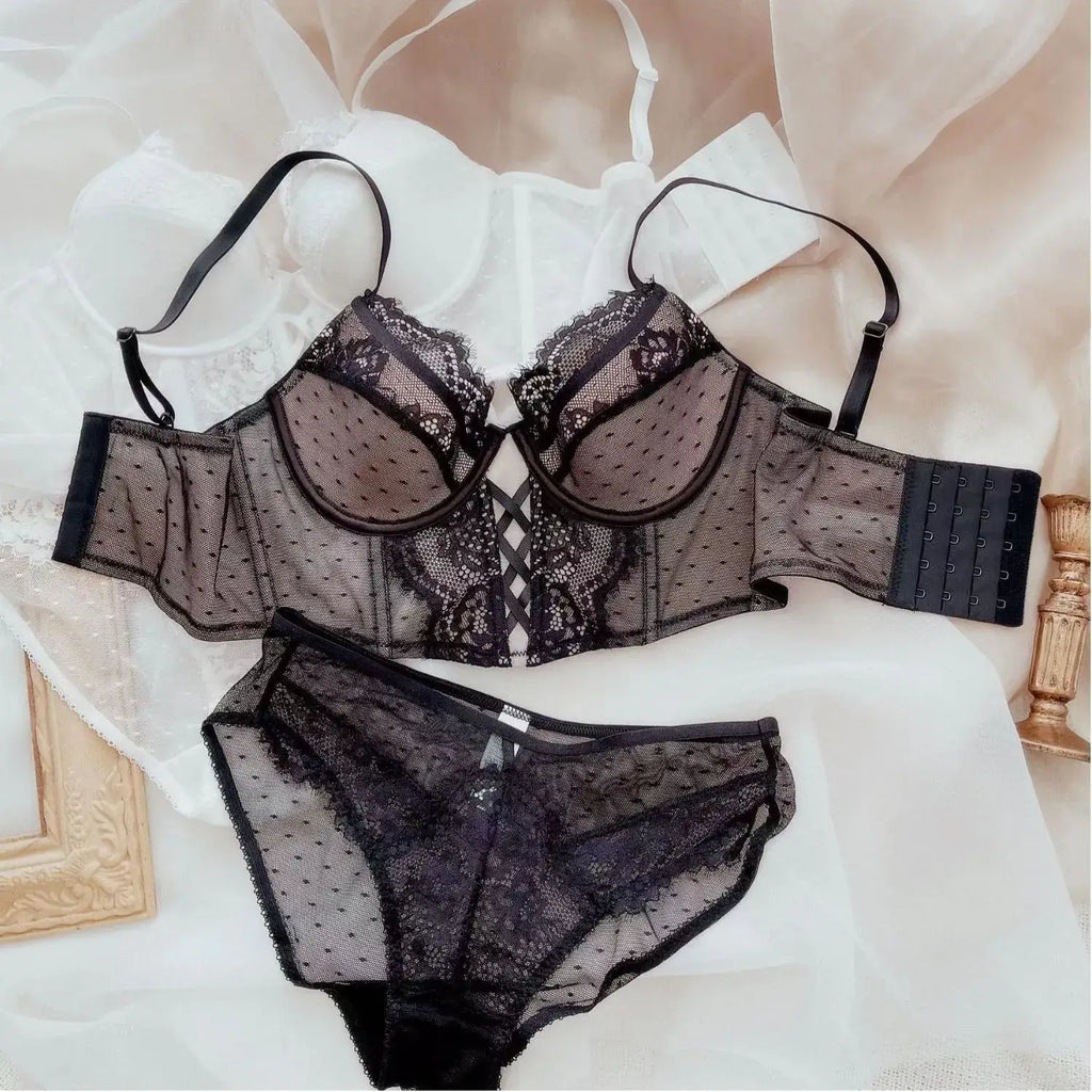 French Style Lace Cup Bra Set Black