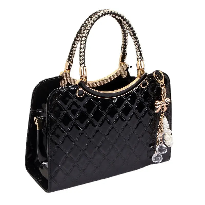 White Women's Crossbody Bag with Pearl Tassel