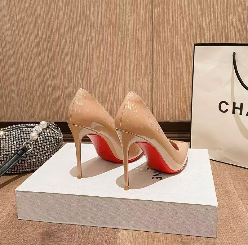 Black Red-Soled High-Heeled Shoes That Are Comfortable on the Feet, Stiletto Heels, 2026 Spring and Autumn New Patent Leather Pointed-Toe Sexy Socialite Professional Shoes