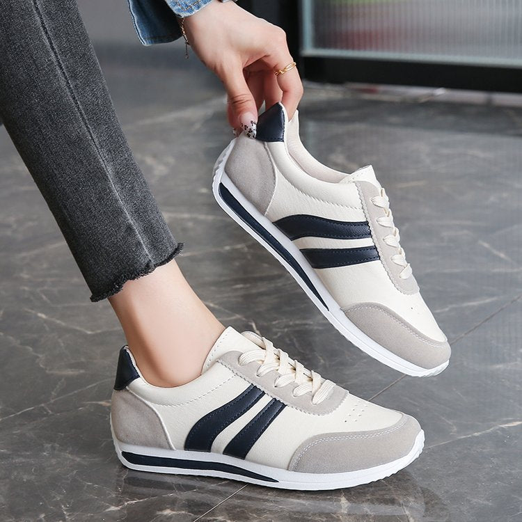 2026 Autumn New Lace-Up Casual Sports Shoes Soft-Soled Running Shoes Versatile Student Shoes Flat Non-Slip Women's Shoes