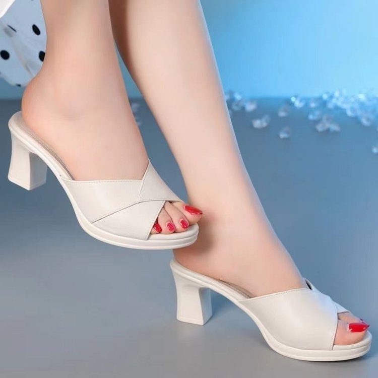 High-heeled sandals and slippers thick heel 2025 new non-slip soft bottom mother shoes fish mouth summer home sports slippers