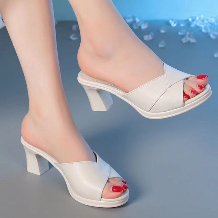High-heeled sandals and slippers thick heel 2025 new non-slip soft bottom mother shoes fish mouth summer home sports slippers