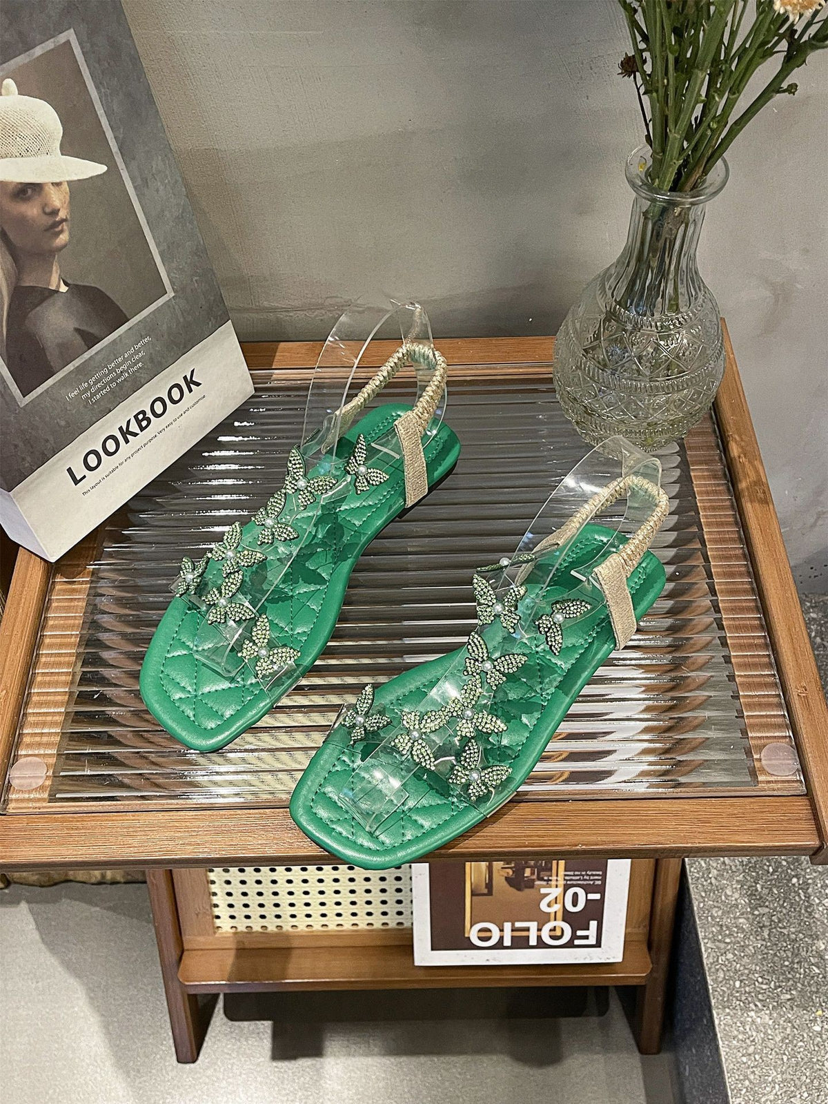 Sandals for Women, Classic Style for Summer Wear, with Flat Heels, French Style, Perfect for Summer, Versatile, Flat Bottom, Rhinestones