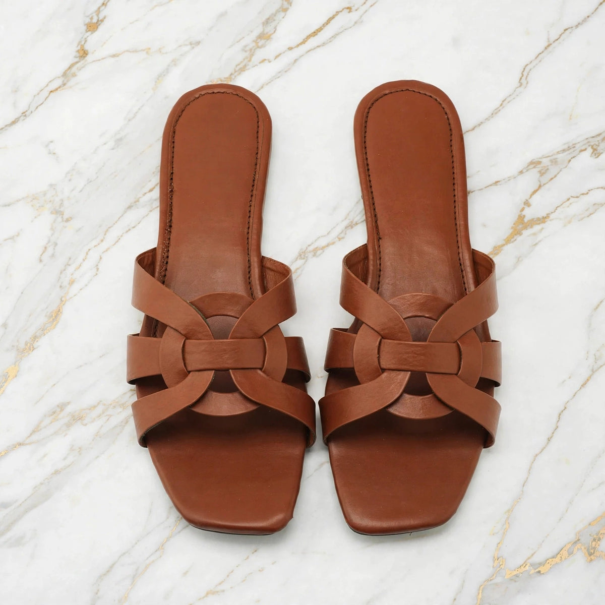 Elegant Y.S.L Crown Flats