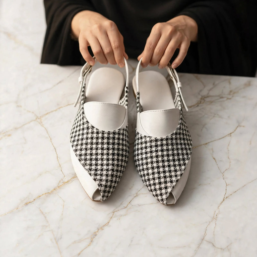 ZAREEN Peshawari Flat Sandals