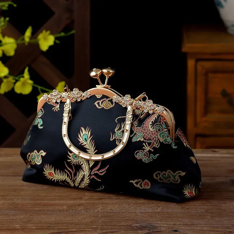 Vintage Embroidered Banquet Bag for Women