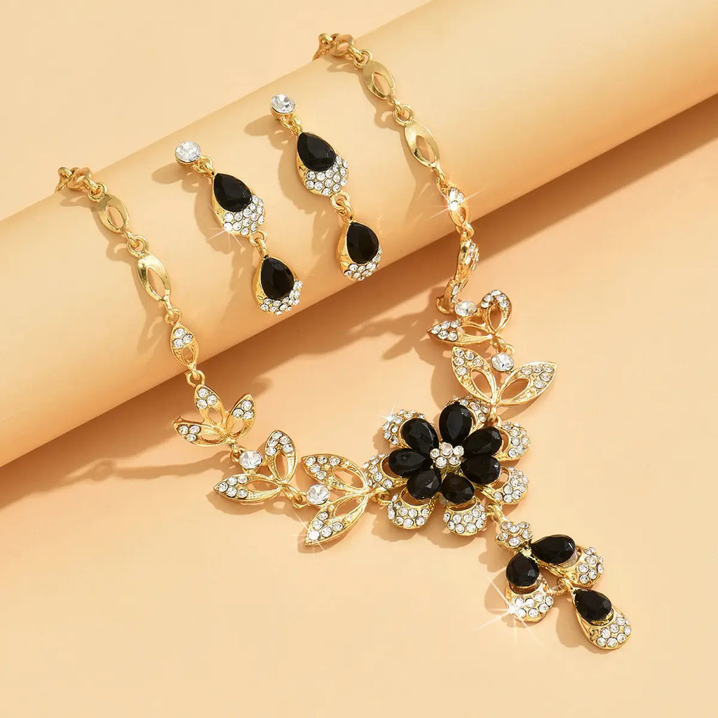 Luxury Green Flower Necklace Earrings Set for Women