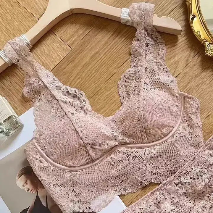 Big Chest Small Underwear Women's French Lace Back Vest