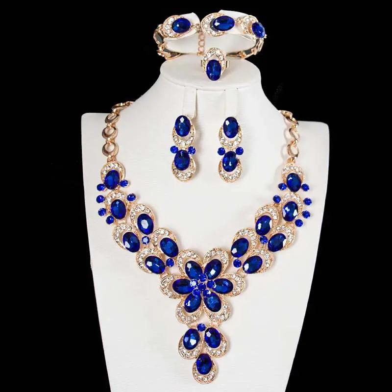 Exaggerated Crystal Flower Necklace Set for Women