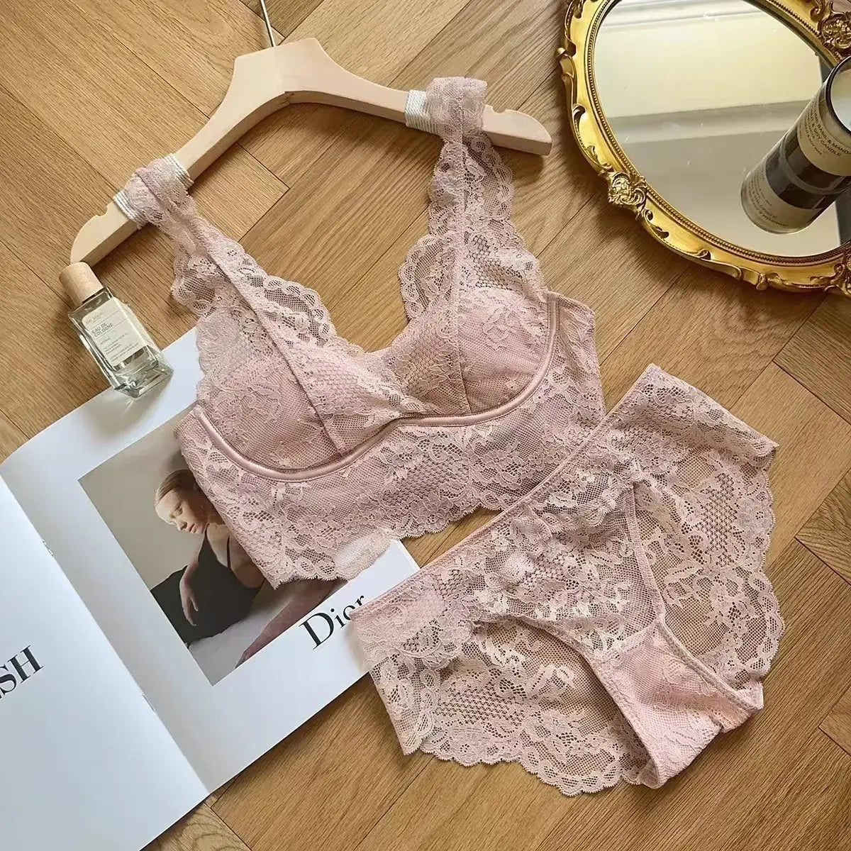Big Chest Small Underwear Women's French Lace Back Vest