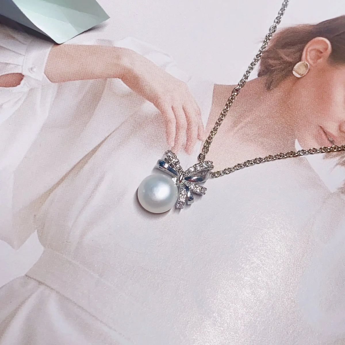 Women's Pearl Pendant Necklace with Balance Wood & Copper Bag